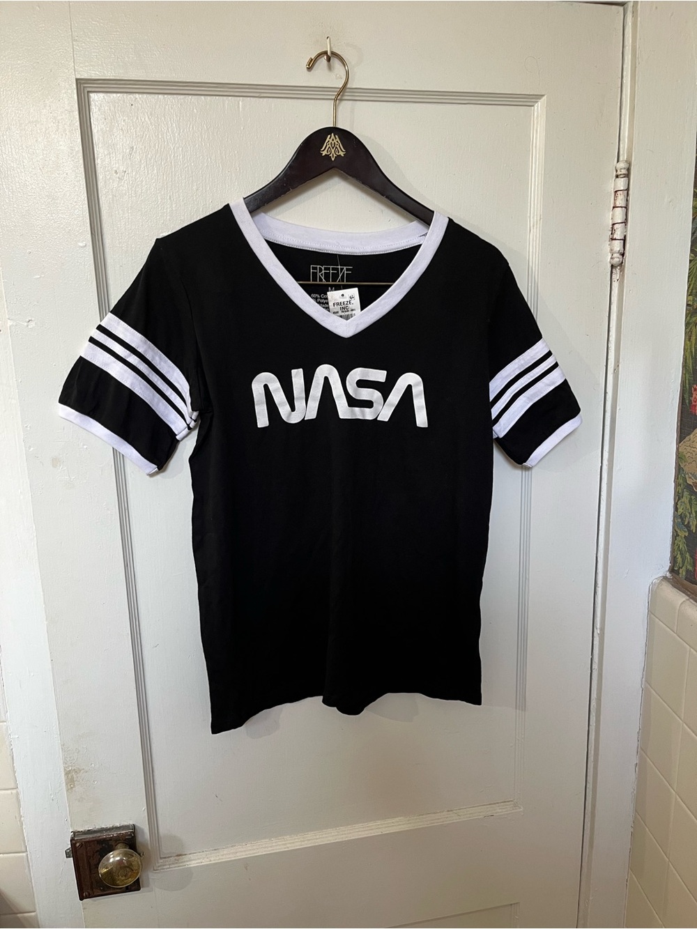 NWT Freeze NASA Worm Logo Black Varsity V-Neck Tee - M